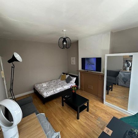 Stay Inn Studio'S London Exteriör bild